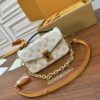Louis Vuitton Pochette Métis East West - 图片 3