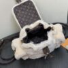Louis Vuitton Nano Teddy Backpack - 图片 10
