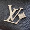 Louis Vuitton Pulse Wearable Wallet - 图片 7