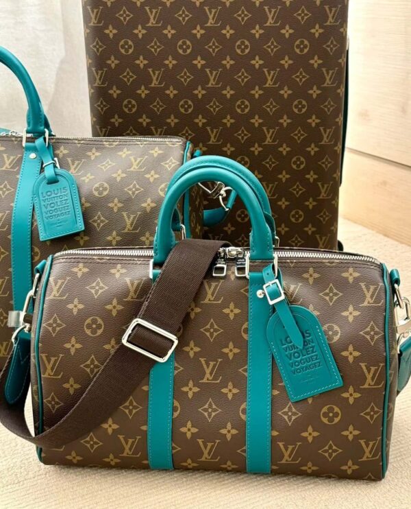 Louis Vuitton Keepall Bandoulière 35