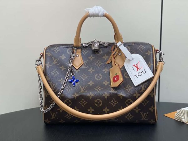 Louis Vuitton 57th Street NYC Speedy Soft 30