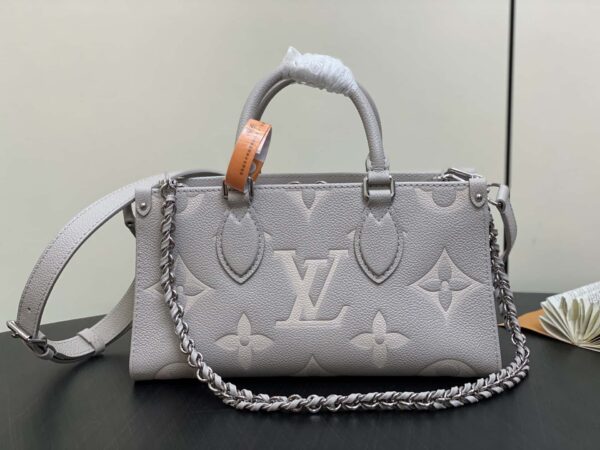 Louis Vuitton OnTheGo East West