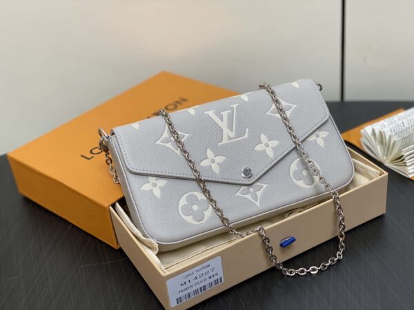 Louis Vuitton Félicie Pochette