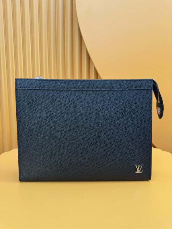 Louis Vuitton Pochette Voyage