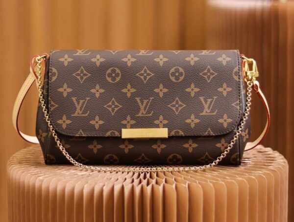 Louis Vuitton Favorite MM