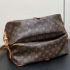 Louis Vuitton Monogram Saumur 35 Shoulder Bag - 图片 5