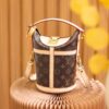 Louis Vuitton Monogram Duffel Bag - 图片 10