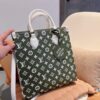 Louis Vuitton On The Go MM × White Monogram Empreinte - 图片 4