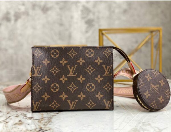 Louis Vuitton Pouch Posh Toilette 15 Monogram