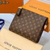 Louis Vuitton Toiletry Pouch On Chain - 图片 2