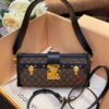 Louis Vuitton Petite Malle East West - 图片 4