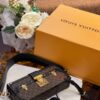 Louis Vuitton Petite Malle East West - 图片 5