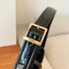 YSL le 5 à 7 in patent leather - 图片 9