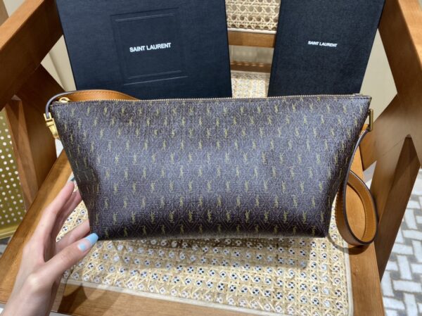 YSL le monogramme crossbody bag in cassandre canvas and smooth leather