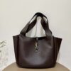 YSL le 5 à 7 bea in grained leather - 图片 2