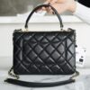 CHANEL Flap Bag with Top Handle - 图片 2