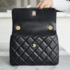 CHANEL Flap Bag with Top Handle - 图片 5