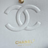 CHANEL Phone Holder with Chain - 图片 9