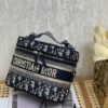 DIOR Small DiorTravel Vanity Case with Shoulder Strap - 图片 3