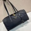 Prada Large Re-Nylon top-handle bag with padlock - 图片 4